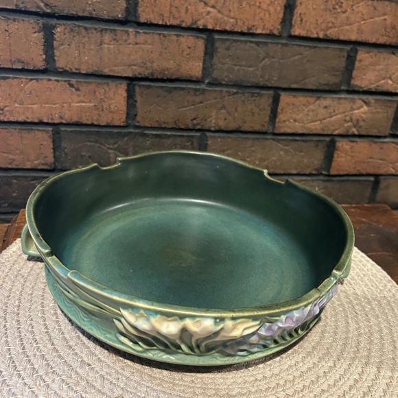 Vintage1940's Roseville USA Freesia Green Mid Century Pottery Planter Bowl Dish